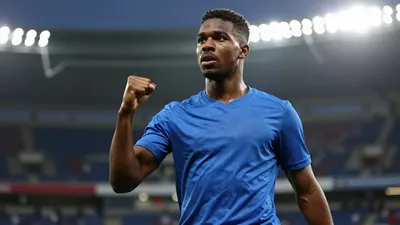 Der 19-jährige Stürmer Ibrahim Adewumi erzielte den entscheidenden Treffer beim 1:0-Sieg gegen den SC Paderborn und...
